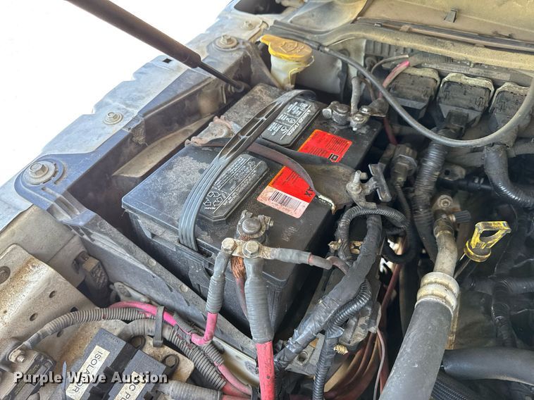 image for item DV4032 2011 Ford F450 Super Duty XL bucket truck