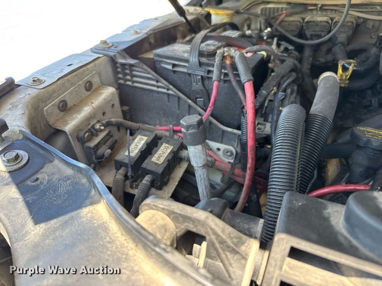 image for item DV4032 2011 Ford F450 Super Duty XL bucket truck