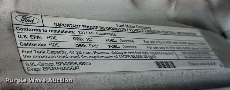 image for item DV4032 2011 Ford F450 Super Duty XL bucket truck