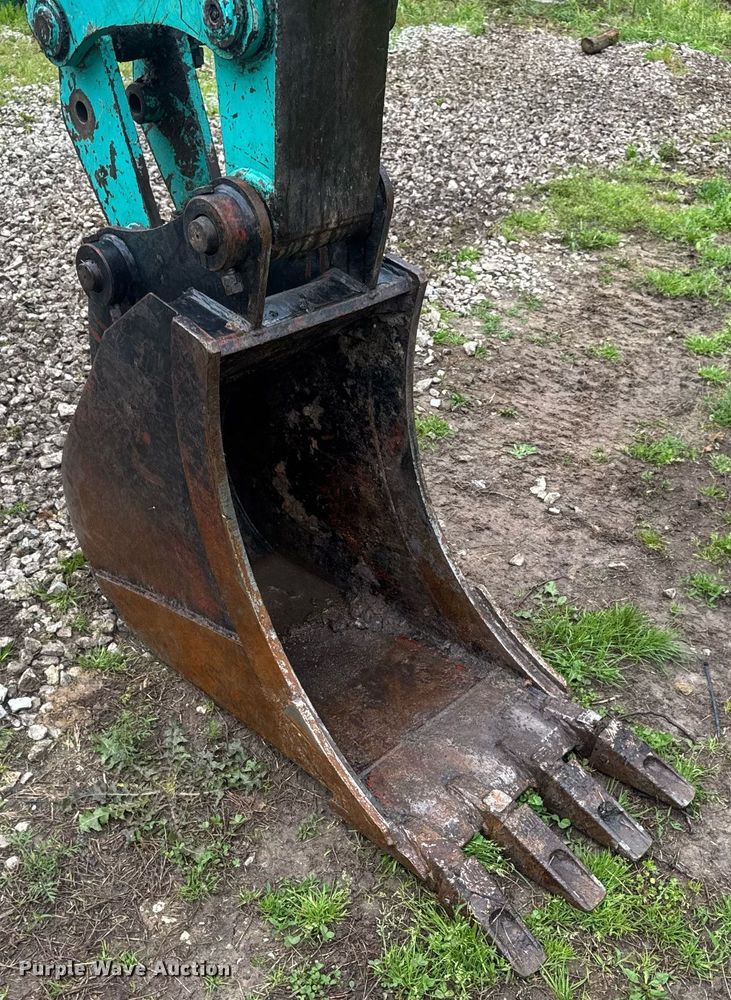 image for item DV4033 Yanmar B7E excavator