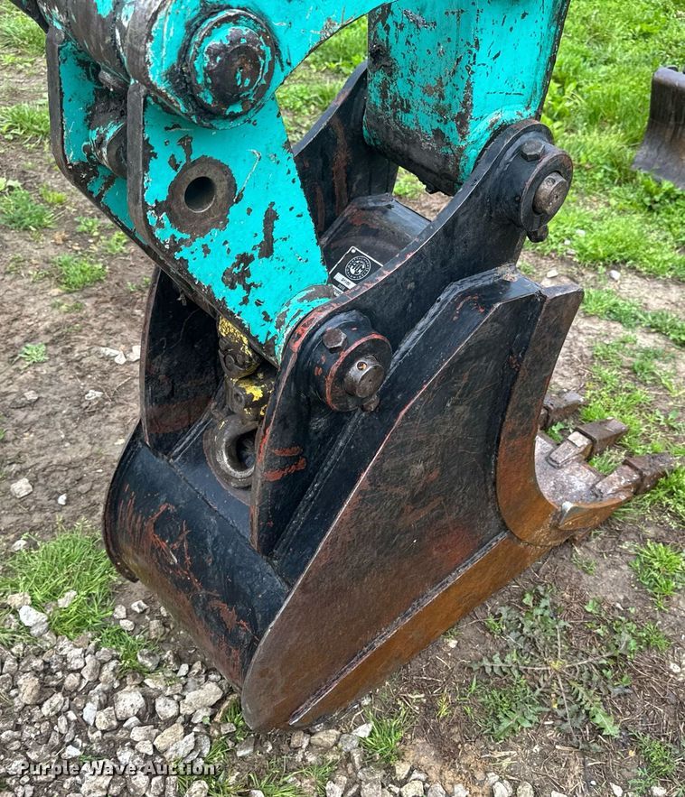 image for item DV4033 Yanmar B7E excavator