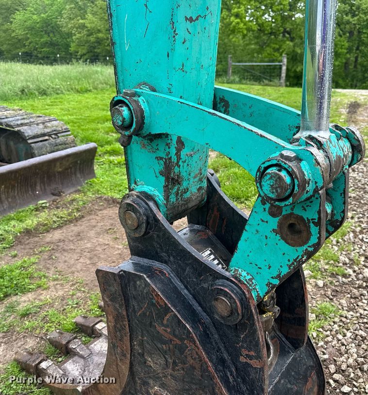 image for item DV4033 Yanmar B7E excavator