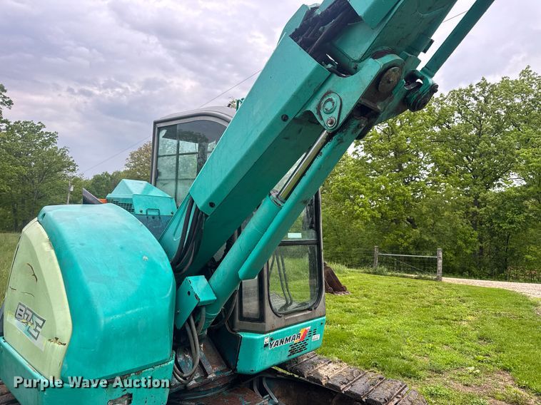image for item DV4033 Yanmar B7E excavator