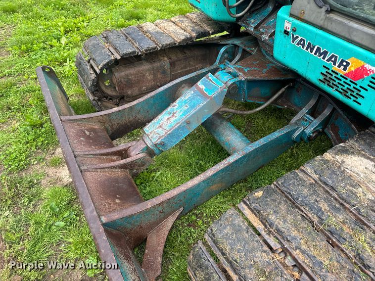 image for item DV4033 Yanmar B7E excavator