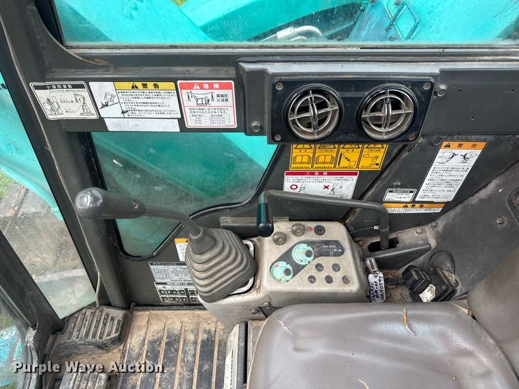 image for item DV4033 Yanmar B7E excavator