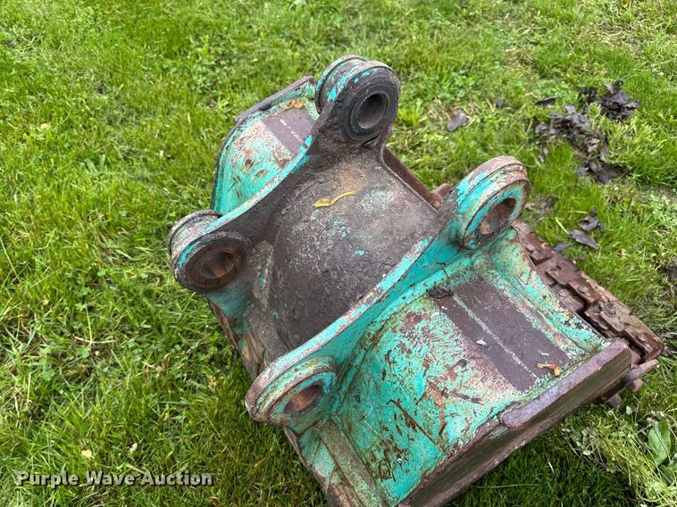 image for item DV4033 Yanmar B7E excavator