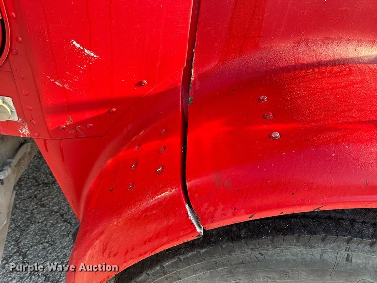 image for item DV4036 1987 Freightliner dump truck