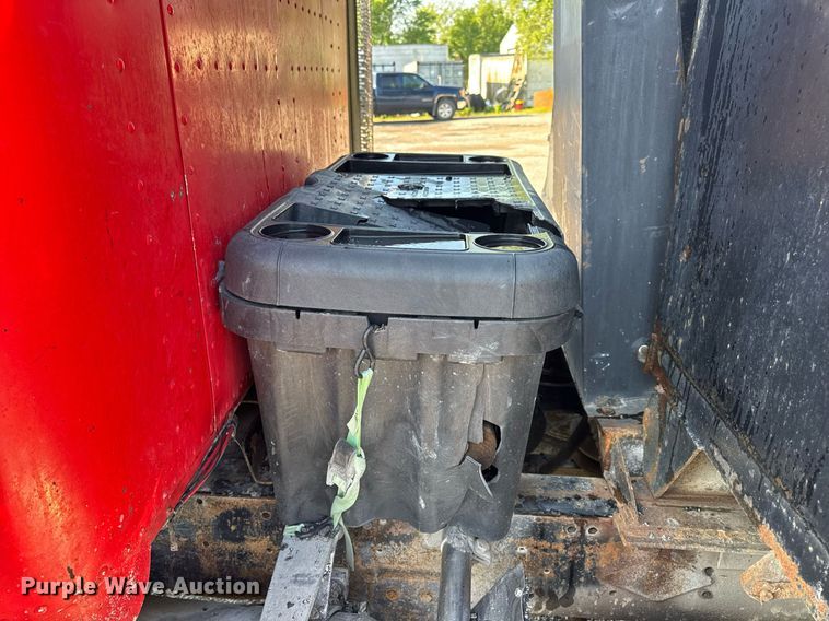 image for item DV4036 1987 Freightliner dump truck