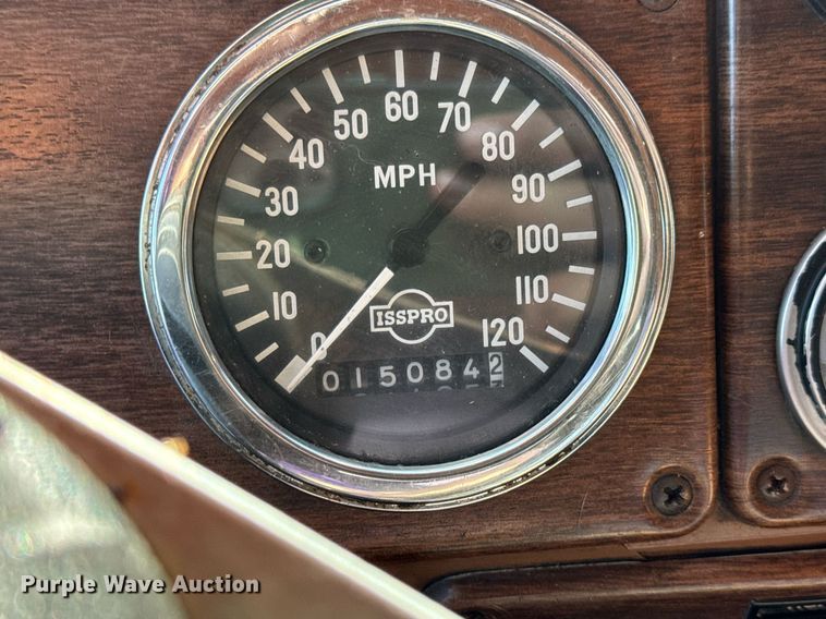 image for item DV4036 1987 Freightliner dump truck