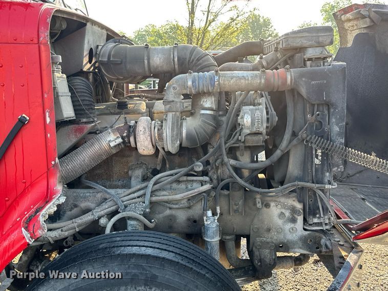 image for item DV4036 1987 Freightliner dump truck