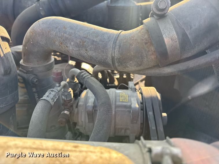 image for item DV4036 1987 Freightliner dump truck