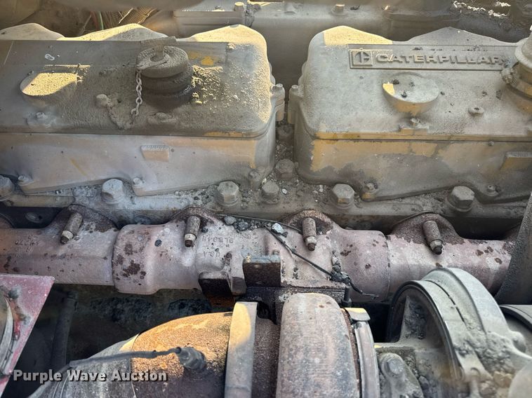 image for item DV4036 1987 Freightliner dump truck