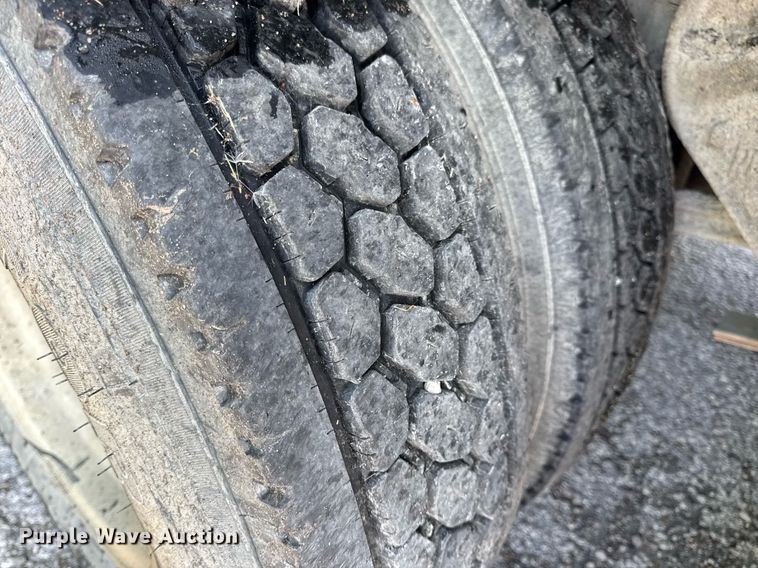 image for item DV4036 1987 Freightliner dump truck