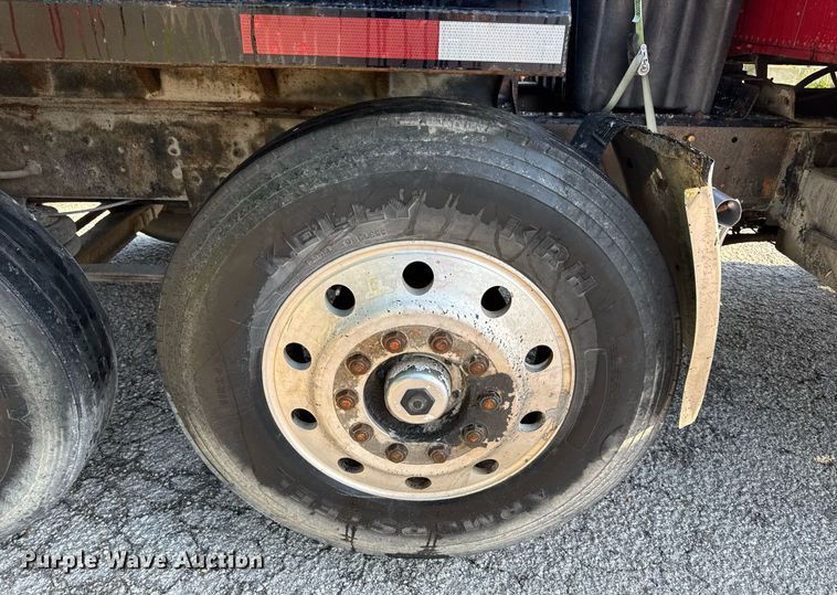 image for item DV4036 1987 Freightliner dump truck