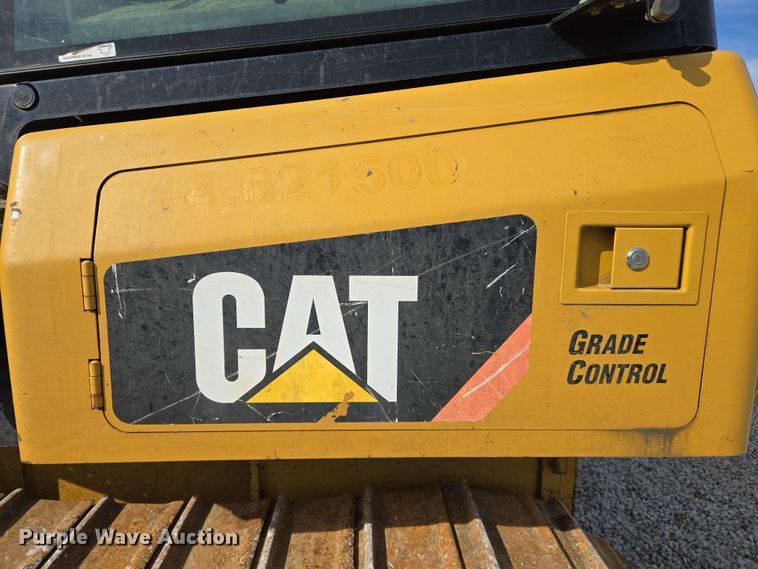 image for item DW7003 2015 Caterpillar D5K2 LGP dozer
