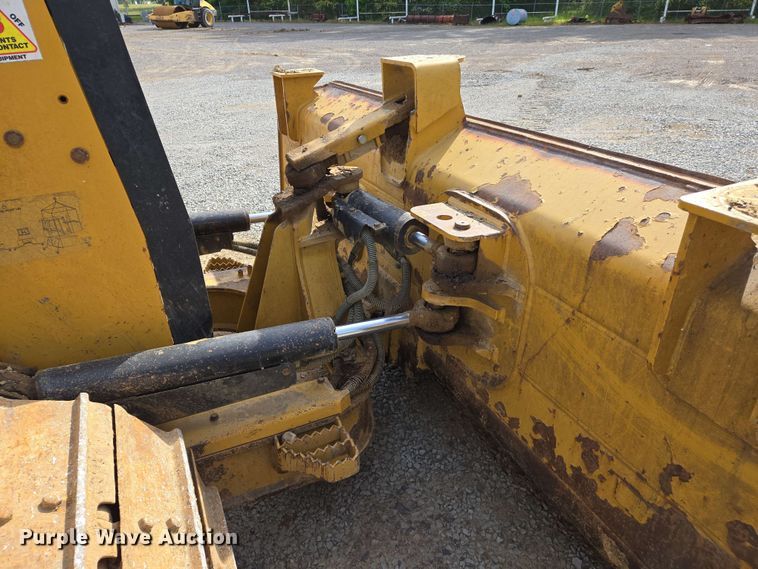 image for item DW7003 2015 Caterpillar D5K2 LGP dozer
