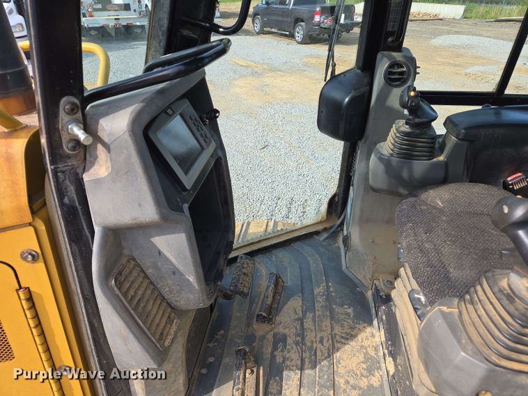 image for item DW7003 2015 Caterpillar D5K2 LGP dozer