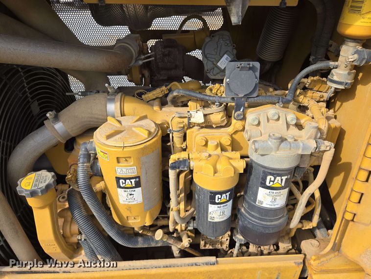 image for item DW7003 2015 Caterpillar D5K2 LGP dozer