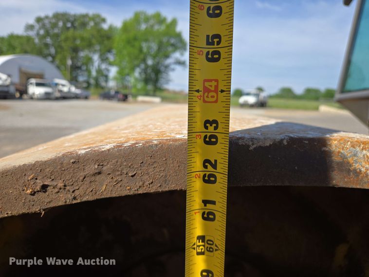 image for item DW7004 2015 Volvo SD160 single drum vibratory roller