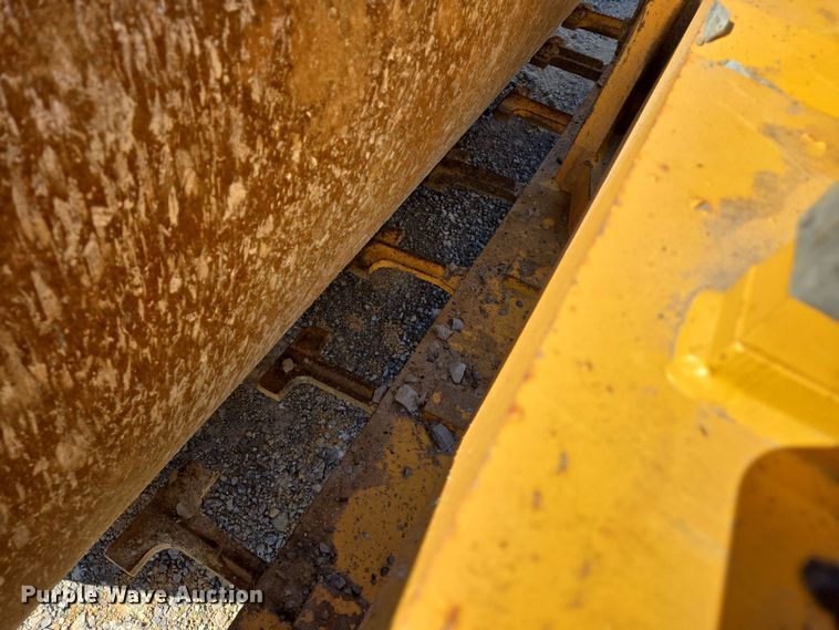 image for item DW7004 2015 Volvo SD160 single drum vibratory roller