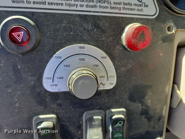 image for item DW7004 2015 Volvo SD160 single drum vibratory roller