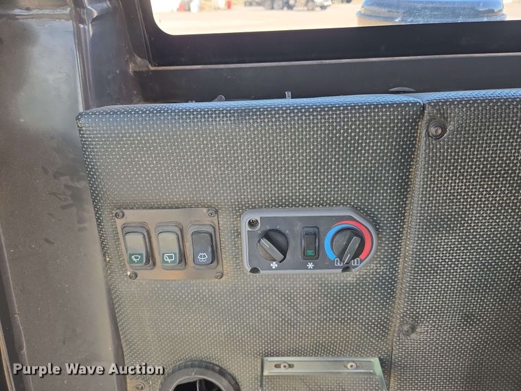 image for item DW7004 2015 Volvo SD160 single drum vibratory roller