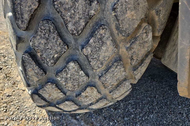 image for item DW7004 2015 Volvo SD160 single drum vibratory roller