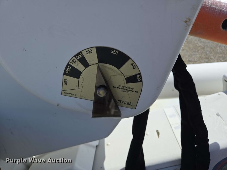 image for item DW7007 2014 Ford F550 XL Super Duty bucket truck