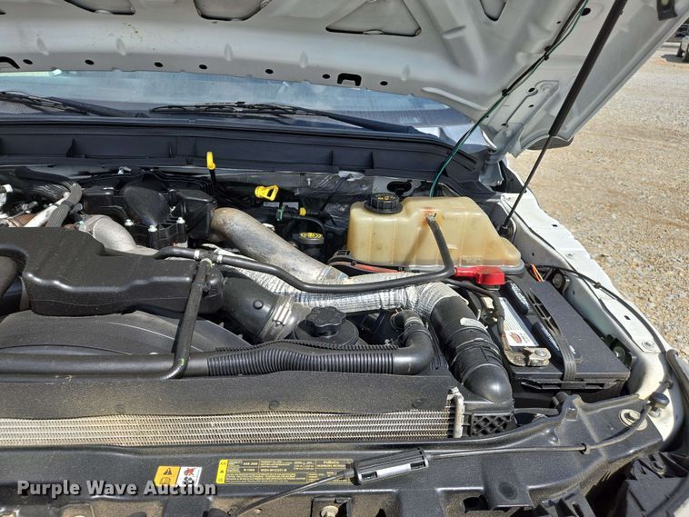 image for item DW7007 2014 Ford F550 XL Super Duty bucket truck