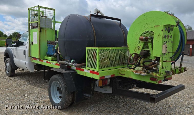 image for item DW7008 2015 Ford F550 XL Super Duty hydro jetter truck