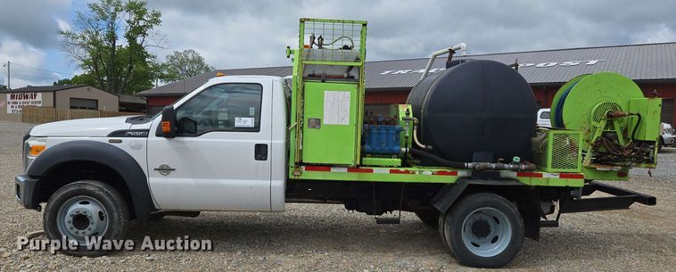 image for item DW7008 2015 Ford F550 XL Super Duty hydro jetter truck