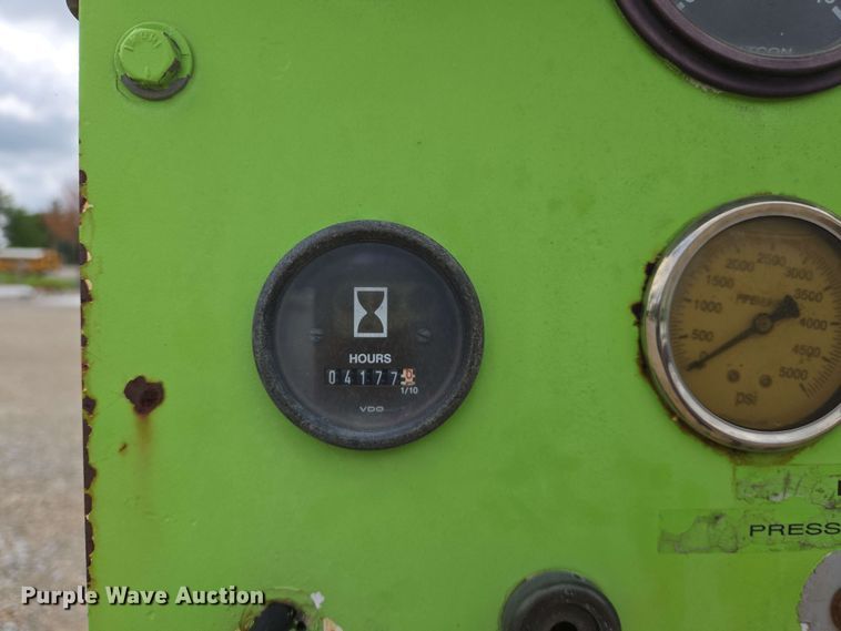 image for item DW7008 2015 Ford F550 XL Super Duty hydro jetter truck