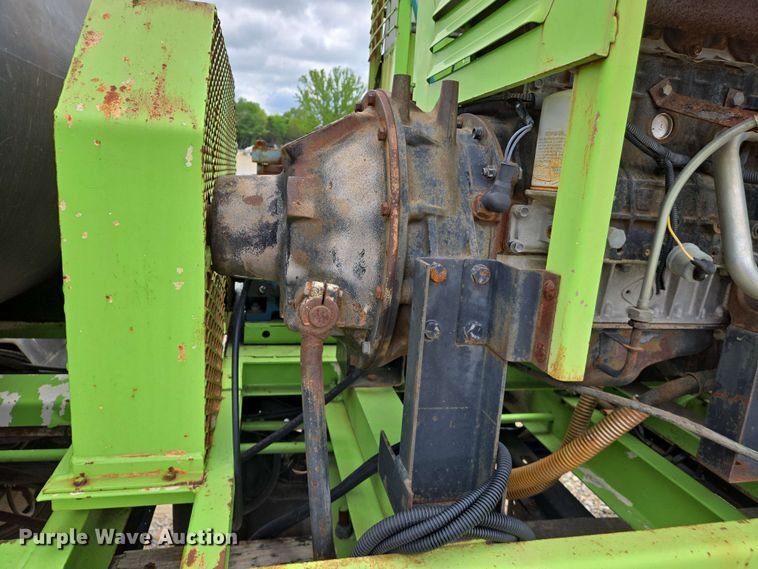 image for item DW7008 2015 Ford F550 XL Super Duty hydro jetter truck