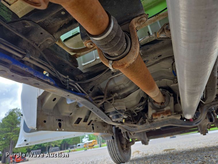 image for item DW7008 2015 Ford F550 XL Super Duty hydro jetter truck