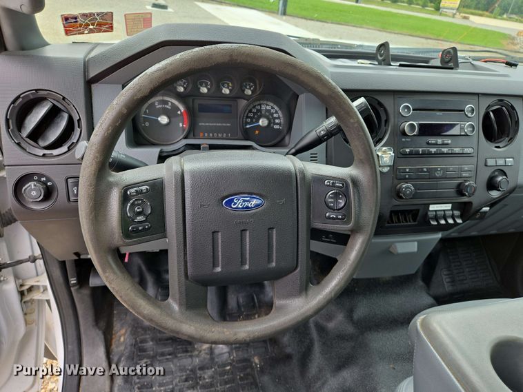 image for item DW7008 2015 Ford F550 XL Super Duty hydro jetter truck