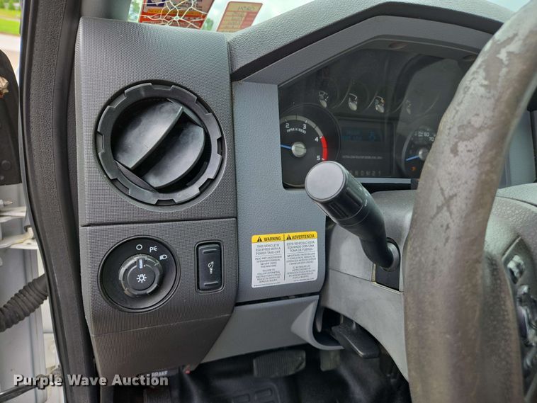 image for item DW7008 2015 Ford F550 XL Super Duty hydro jetter truck