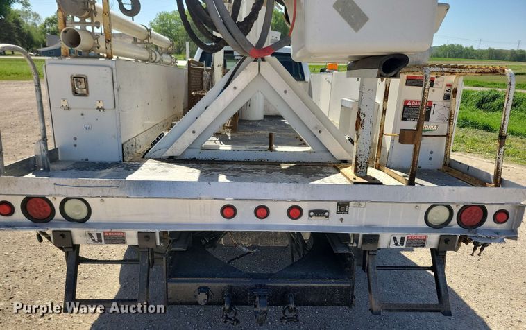 image for item DX6962 2012 Dodge 5500 bucket truck