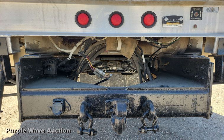 image for item DX6962 2012 Dodge 5500 bucket truck