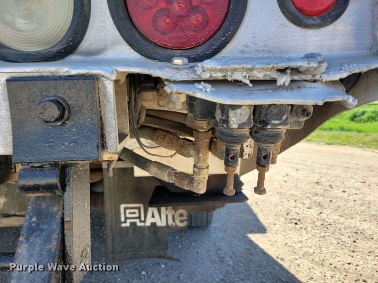 image for item DX6962 2012 Dodge 5500 bucket truck