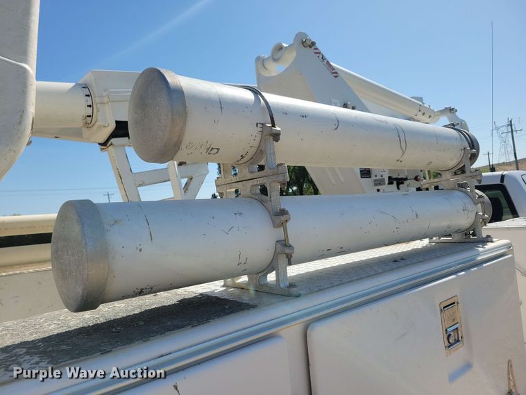 image for item DX6962 2012 Dodge 5500 bucket truck