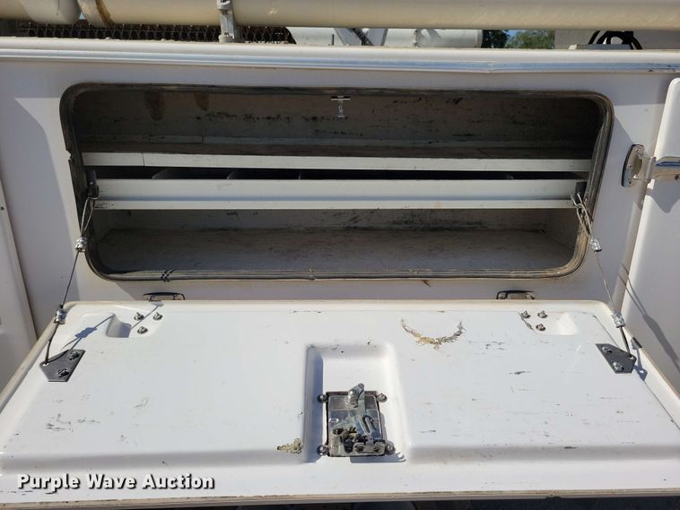 image for item DX6962 2012 Dodge 5500 bucket truck