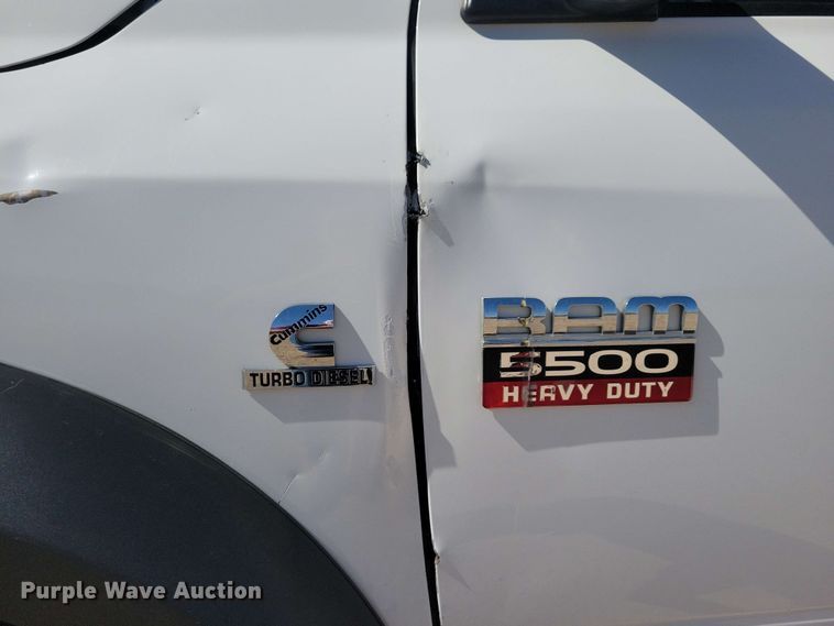 image for item DX6962 2012 Dodge 5500 bucket truck