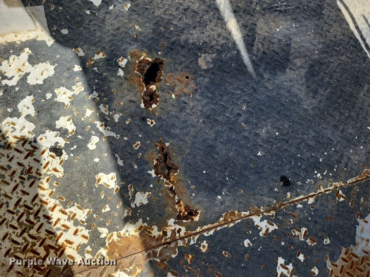 image for item DX6962 2012 Dodge 5500 bucket truck