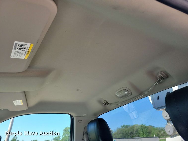 image for item DX6962 2012 Dodge 5500 bucket truck