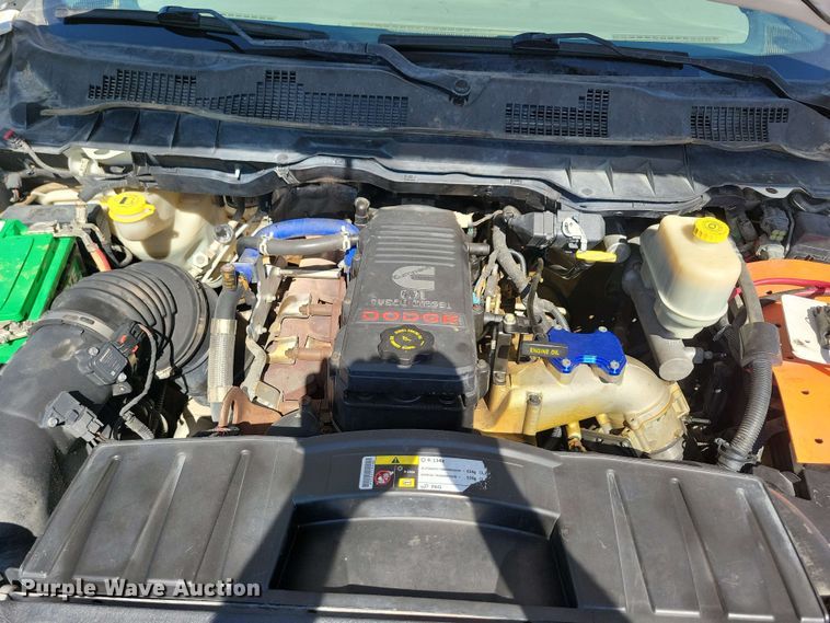 image for item DX6962 2012 Dodge 5500 bucket truck