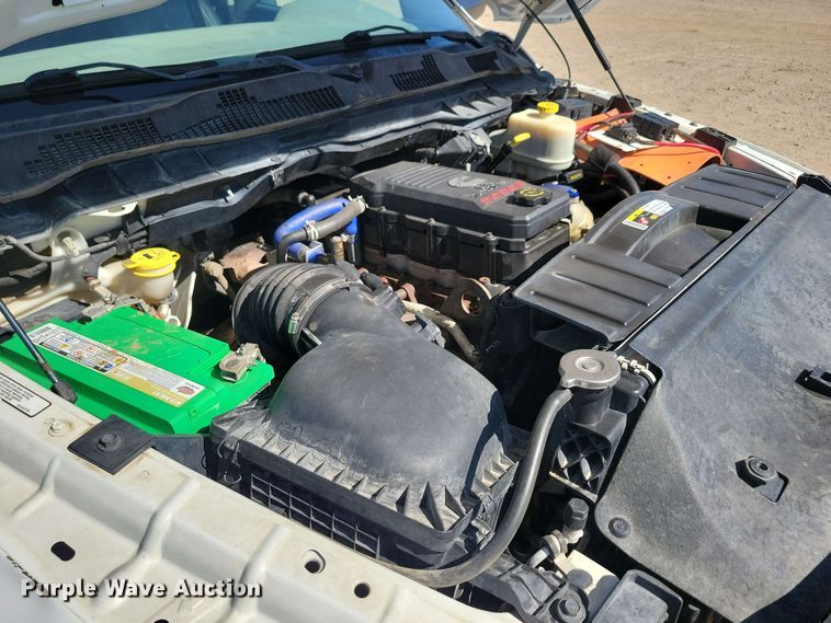 image for item DX6962 2012 Dodge 5500 bucket truck