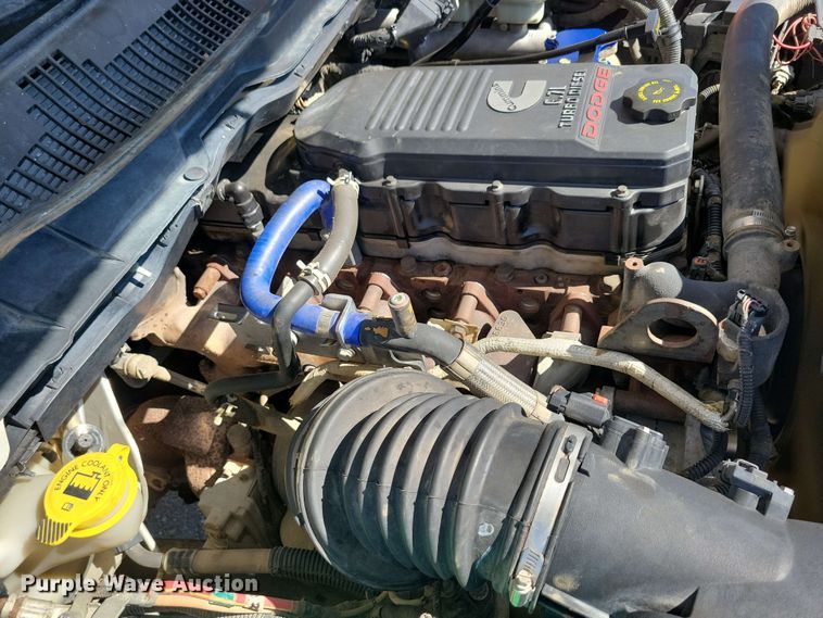 image for item DX6962 2012 Dodge 5500 bucket truck