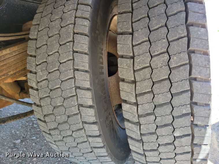 image for item DX6962 2012 Dodge 5500 bucket truck