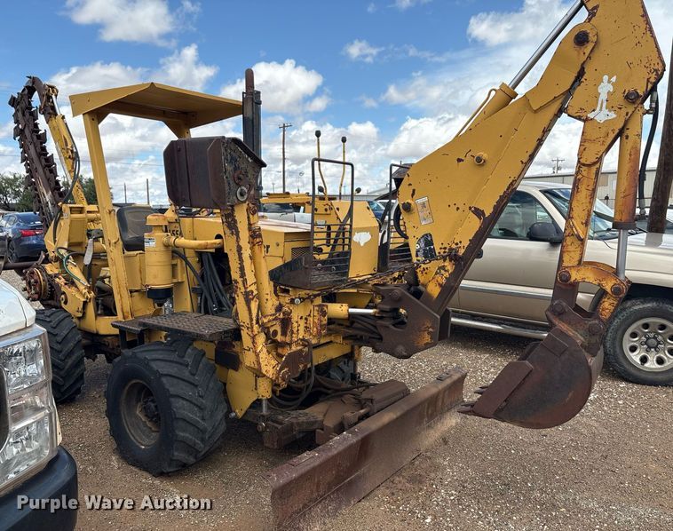 image for item DY2490 1985 Vermeer M455A trencher