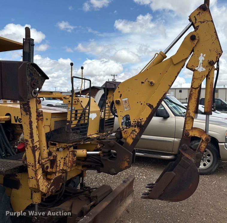 image for item DY2490 1985 Vermeer M455A trencher